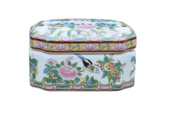 Porcelain Rose Medallion Box